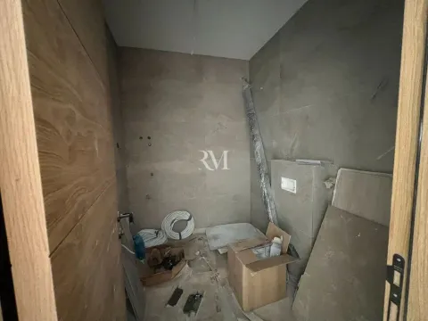 Prodaja, jednosoban stan, 48m², Dobrota, Kotor - image 7