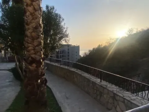 Rent, two bedroom apartment, 78m², Sveti Stefan, Budva - image 4