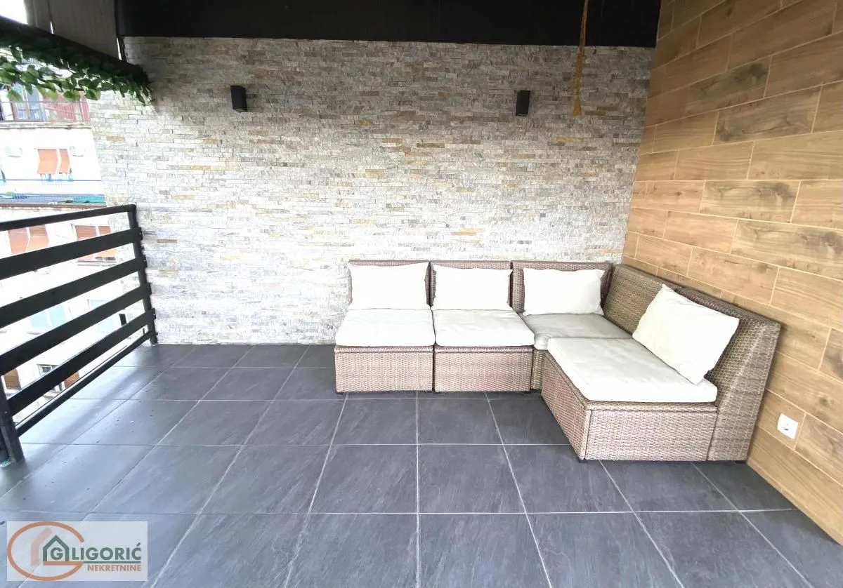 Prodaja, stan, 170m², Kosančićev Venac, Beograd