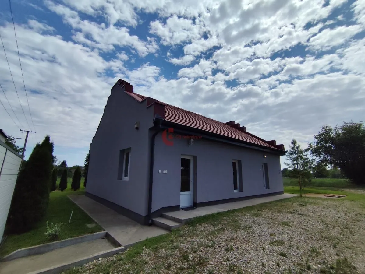 Prodaja, kuća, 450m², Makova Sedmica, Subotica