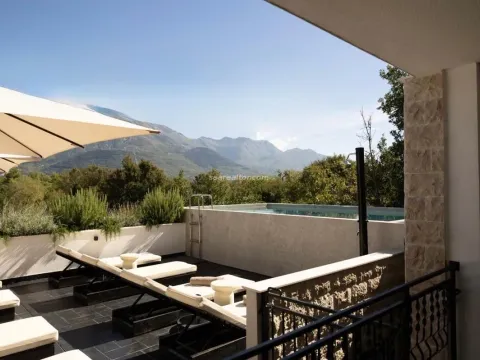 Sale, two bedroom apartment, 98m², Tivat, Crna Gora - image 3