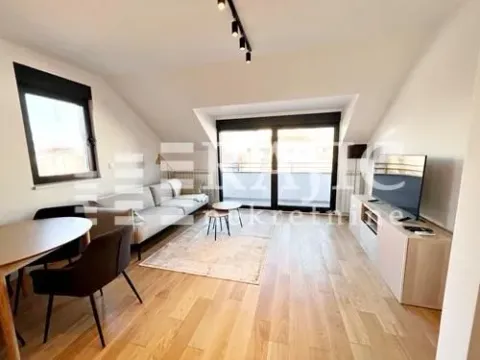 Bright living room with dining area and terrace access. - image 6
