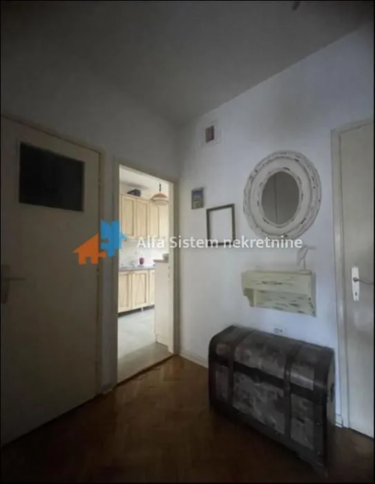Rent, three bedroom apartment, 70m², Stari Grad, Beograd