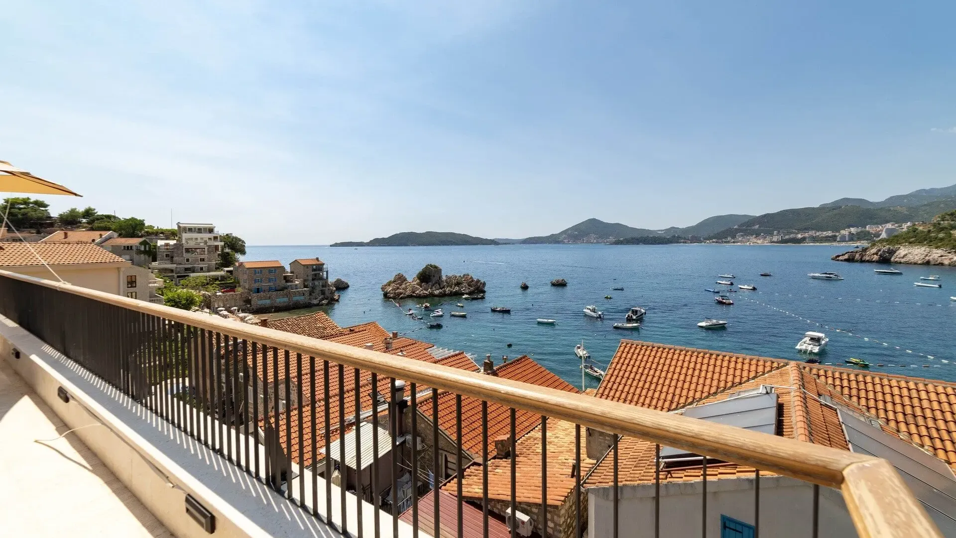 Prodaja, ugostiteljski objekat, 358m², Pržno, Budva