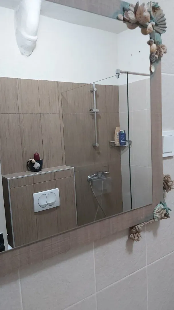 Rent, two bedroom apartment, 70m², Dobrota, Kotor