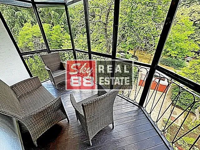 Rent, two bedroom apartment, 65m², Savski Venac, Beograd