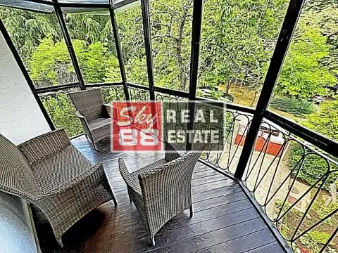 Rent, two bedroom apartment, 65m², Savski Venac, Beograd - image 13