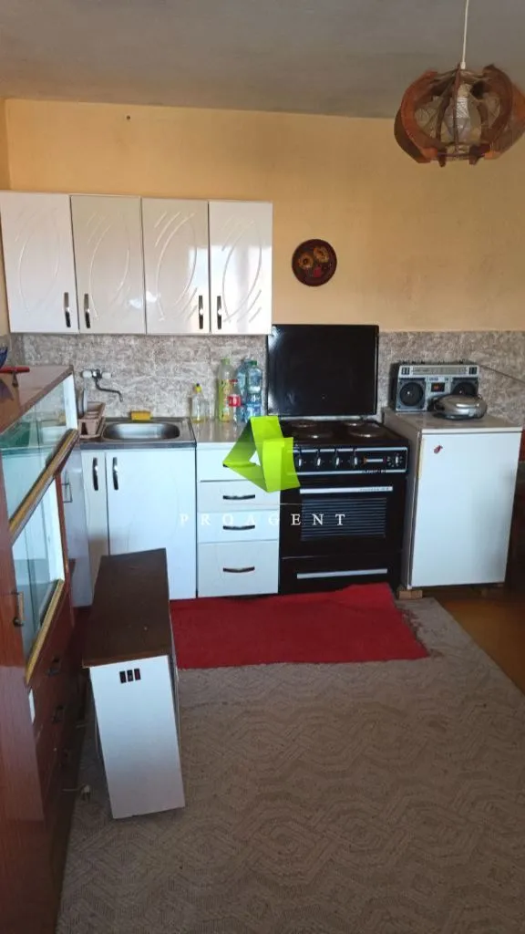 Prodaja, kuća, 66m², Gadžin Han, Srbija