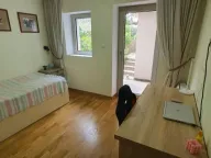 Rent, two bedroom apartment, 75m², Dobrota, Kotor - image 10