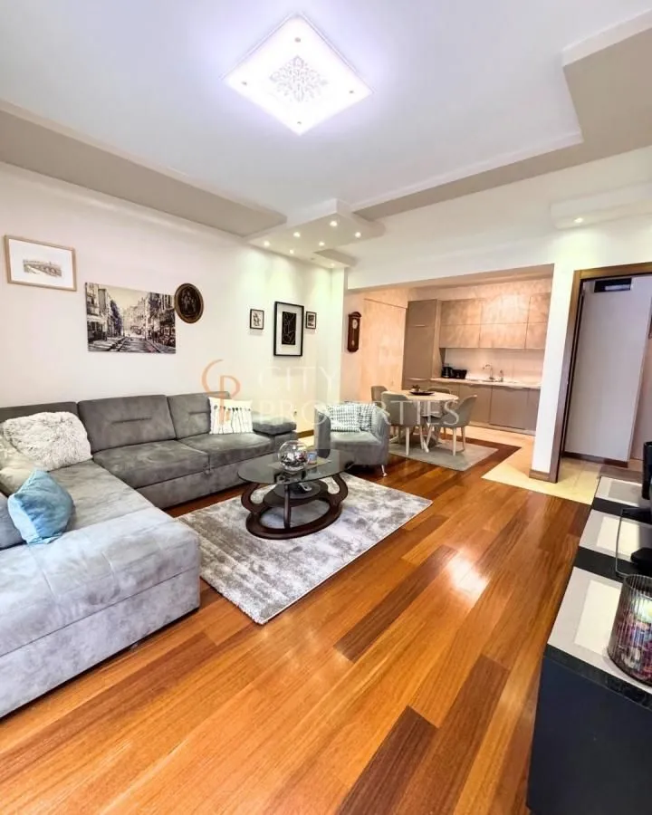 Izdavanje, stan, 76m², Centar, Podgorica