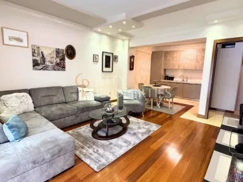 Izdavanje, stan, 76m², Centar, Podgorica - image 1