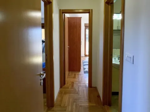 Sale, apartment, 103m², Stari Aerodrom, Podgorica - image 9