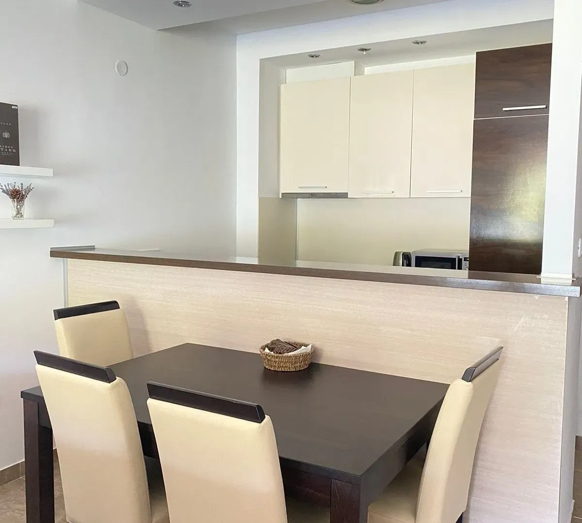 Sale, two bedroom apartment, 68m², Bečići, Budva