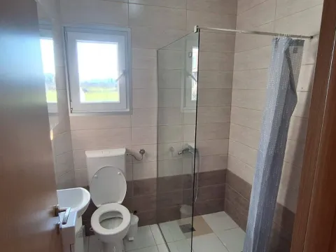 Rent, house, 150m², Donji Kokoti, Podgorica - image 6