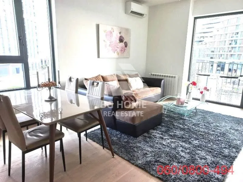 Izdavanje, dvosoban stan, 71m², Savski Venac, Beograd