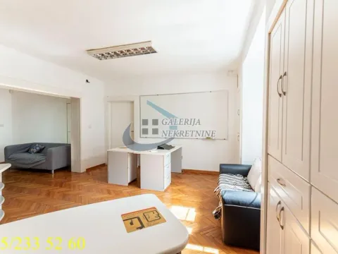 Izdavanje, dvosoban stan, 68m², Stari Grad, Beograd - image 3