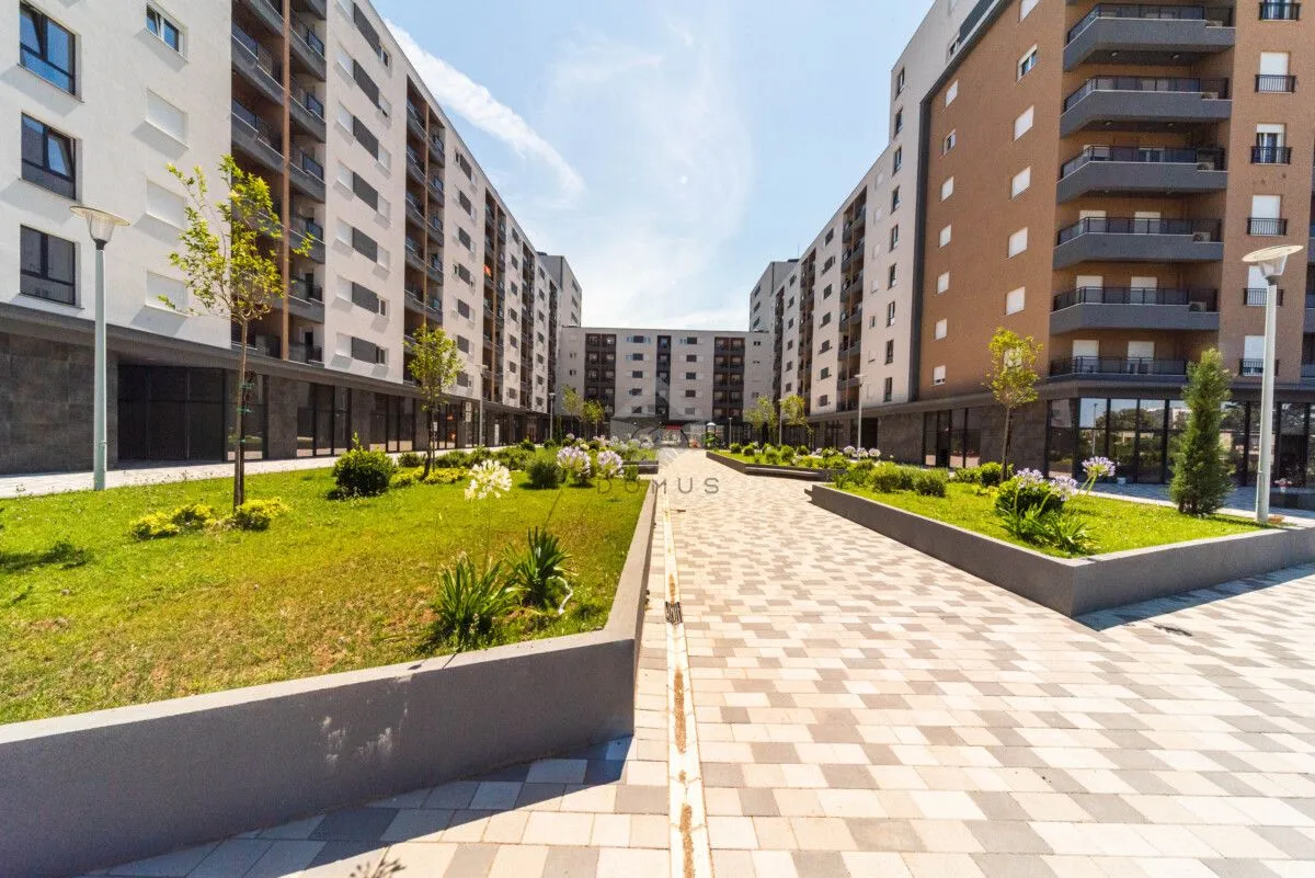 Prodaja, dvosoban stan, 66m², Stari Aerodrom, Podgorica