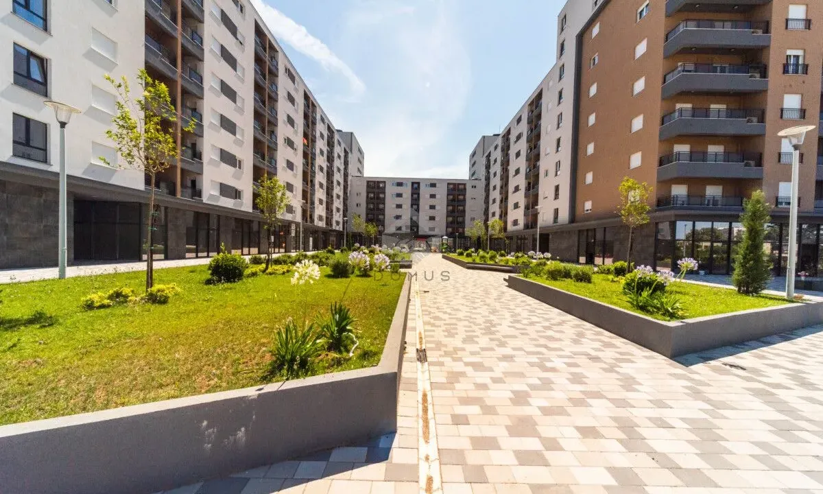 Prodaja, dvosoban stan, 66m², Stari Aerodrom, Podgorica