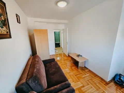 Rent, three bedroom apartment, 70m², Medijana, Niš - image 7