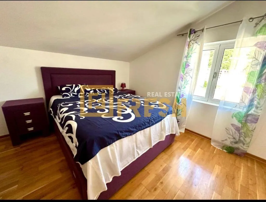 Sale, two bedroom apartment, 105m², Petrovac, Budva