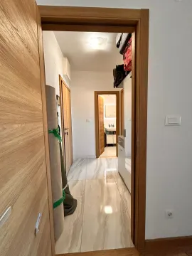 Prodaja, jednosoban stan, 43m², Zabjelo, Podgorica - image 11