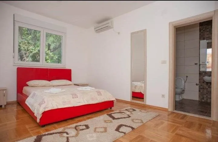 Prodaja, kuća, 400m², Petrovac, Budva