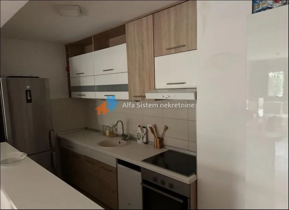 Izdavanje, dvosoban stan, 65m², Novi Beograd Blok 67, Novi Beograd Sve Podlokacije