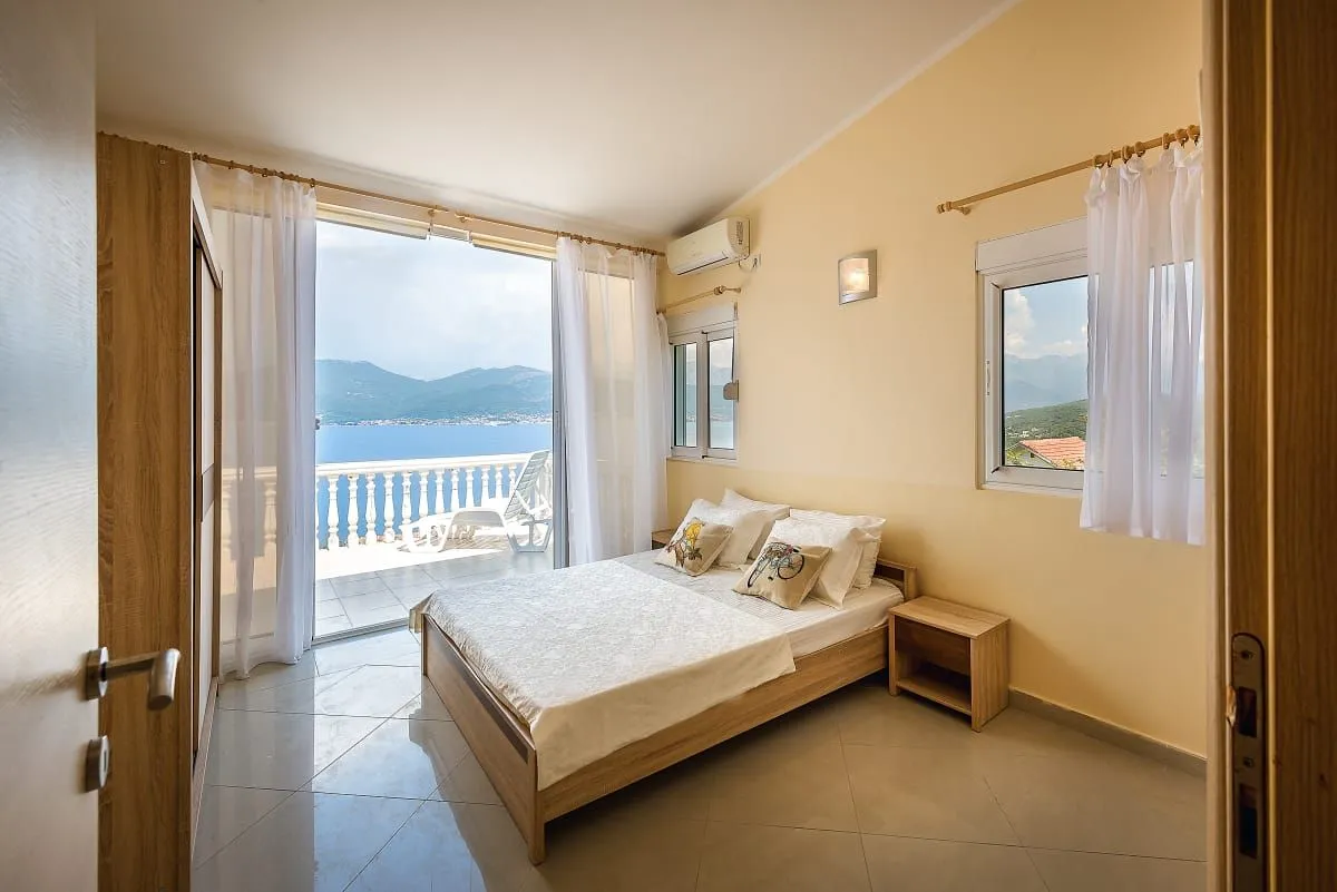 Sale, house, 150m², Krašići, Tivat