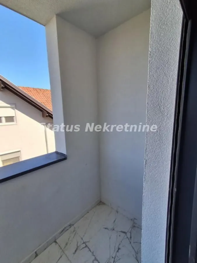 Izdavanje, dvosoban stan, 73m², Veternik, Novi Sad Sve Podlokacije