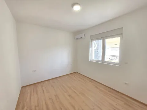 Prodaja, trosoban stan, 117m², Budva, Crna Gora - image 5