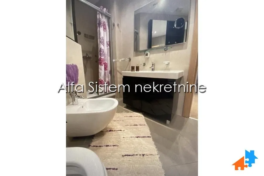 Rent, house, 320m², Savski Venac, Beograd