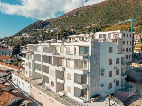 Sale, one bedroom apartment, Baošići, Herceg Novi - image 2
