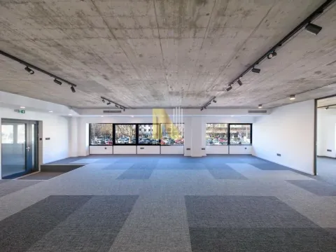 Izdavanje, poslovni prostor, 279m², Bulevar Oslobodjenja, Novi Sad Sve Podlokacije - image 2