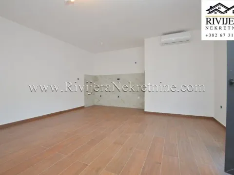 Prodaja, jednosoban stan, 46m², Herceg Novi, Crna Gora - image 9
