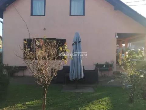 Prodaja, kuća, 220m², Krnjaca, Palilula Sve Podlokacije - image 9