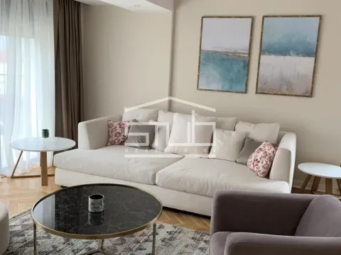 Izdavanje, trosoban stan, 75m², Savski Venac, Beograd - image 3