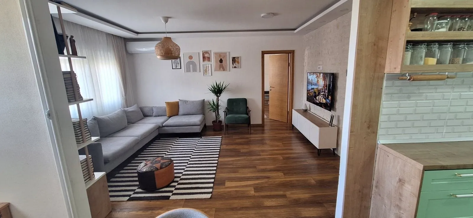 Prodaja, trosoban stan, 89m², Centar, Podgorica