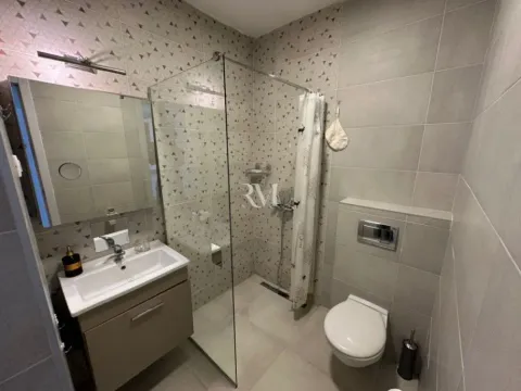 Izdavanje, dvosoban stan, 58m², Donja Lastva, Tivat - image 7