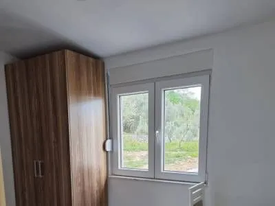 Rent, three bedroom apartment, 90m², Sutomore, Bar - image 3