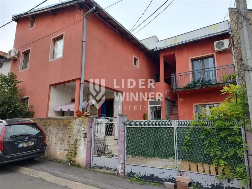 Sale, house, 192m², Lekino Brdo, Voždovac Sve Podlokacije