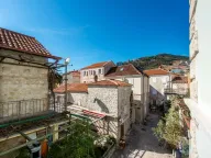 Sale, one bedroom apartment, 48m², Stari Grad, Budva - image 10