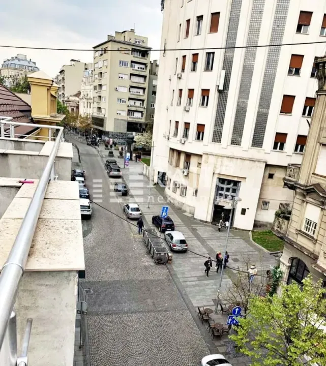 Rent, office space, 230m², Topličin venac, Beograd