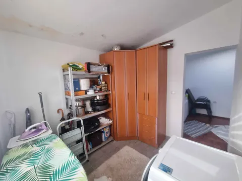 Prodaja, kuća, 190m², Zaljevo, Bar - image 10