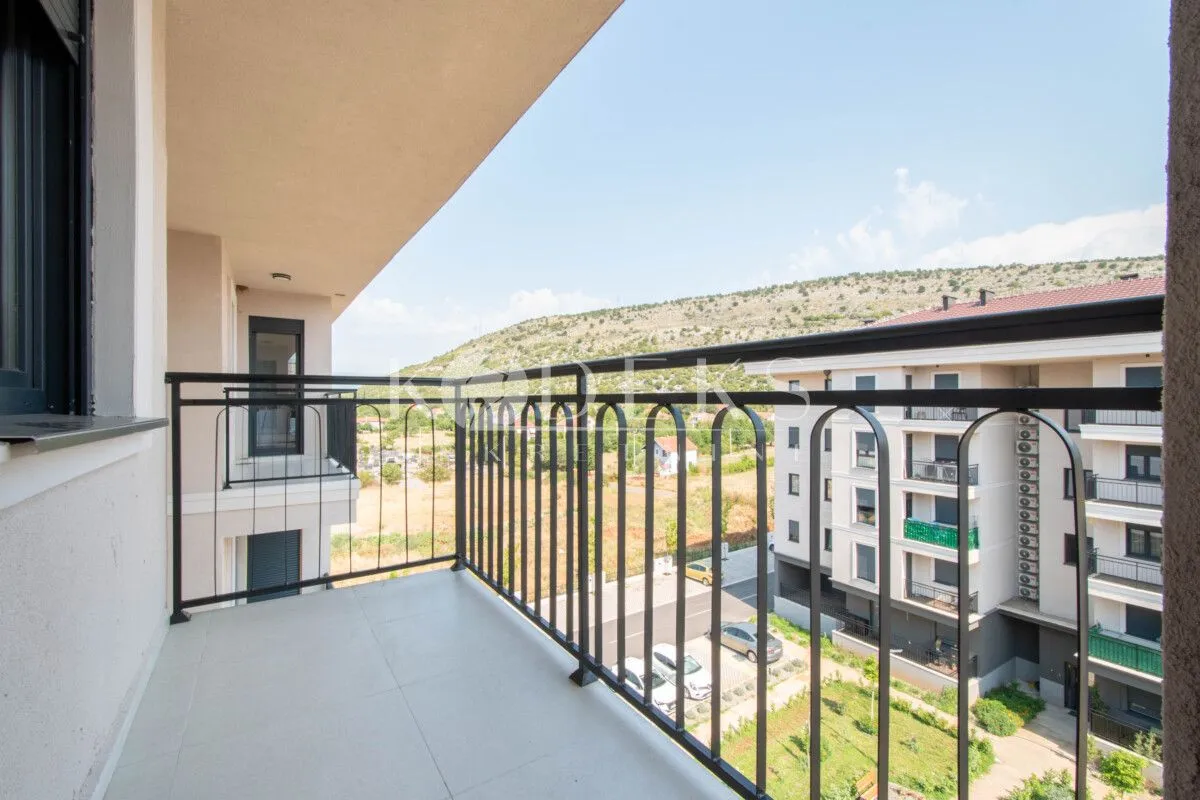 Rent, one bedroom apartment, 45m², Tološi, Podgorica