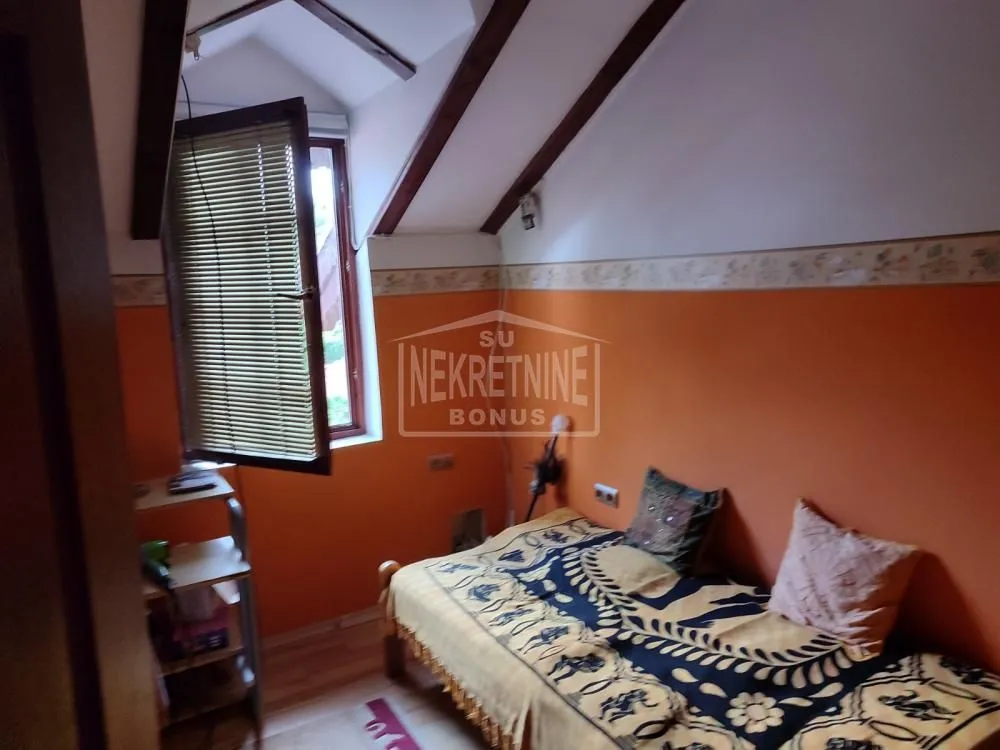 Prodaja, kuća, 180m², Centar, Subotica