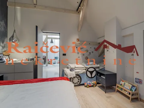 Prodaja, trosoban stan, 160m², Stari Grad, Beograd - image 13