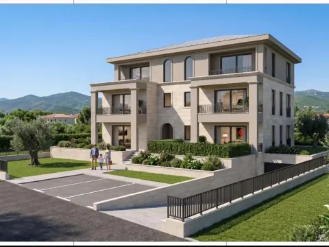 Prodaja, dvosoban stan, 70m², Dalmatinska ulica, Podgorica - image 4