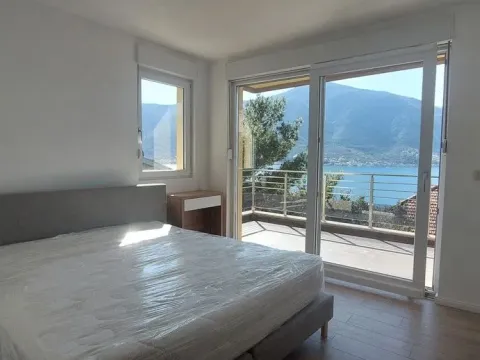 Prodaja, dvosoban stan, 171m², Dobrota, Kotor - image 14