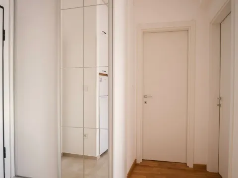 Rent, one bedroom apartment, 45m², Stari Aerodrom, Podgorica - image 6