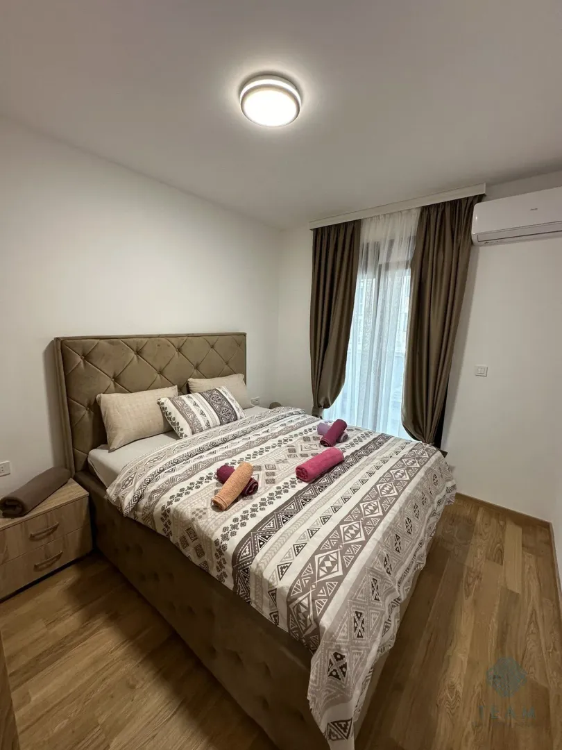 Izdavanje, jednosoban stan, 46m², New City, Podgorica